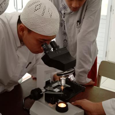 01 Bio